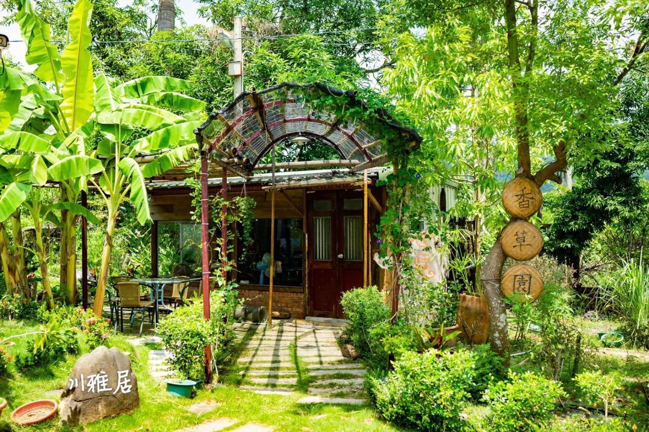 Chuan Ya Ju Homestay Qishan Eksteriør bilde